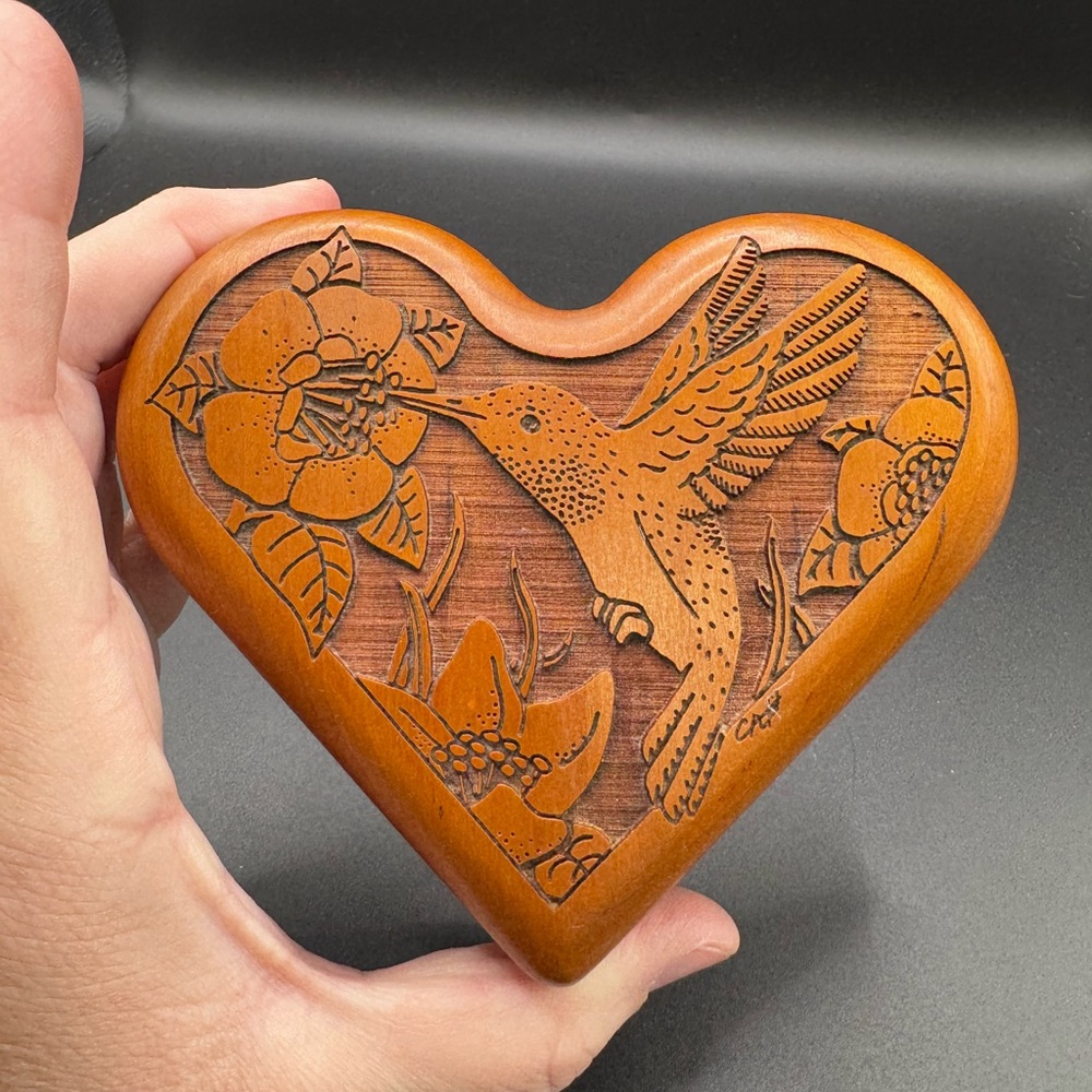 Heart-Shaped Hummingbird wood carved trinket box made in USA